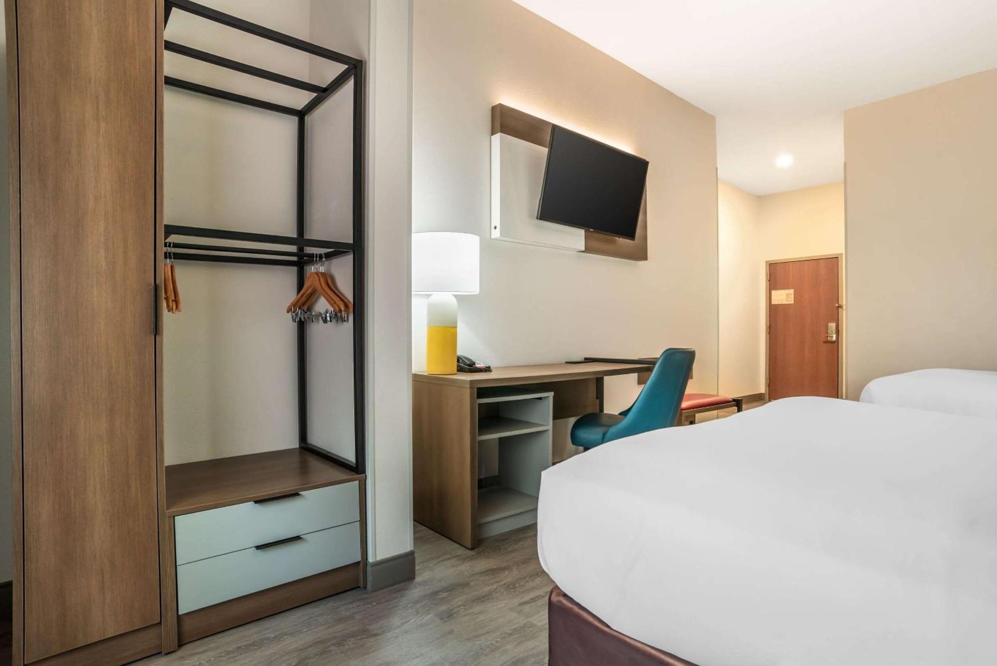 Comfort Inn & Suites Crestview Exteriör bild